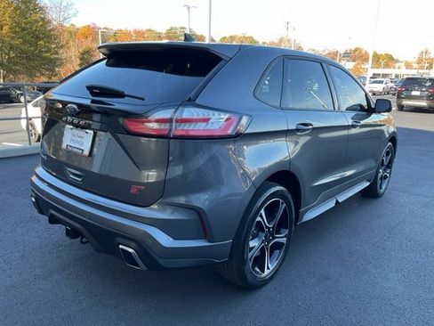 Used 2023 Ford Edge ST image 21