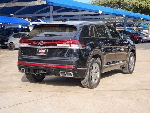Used 2024 Volkswagen Atlas Cross Sport SEL R-Line image 14