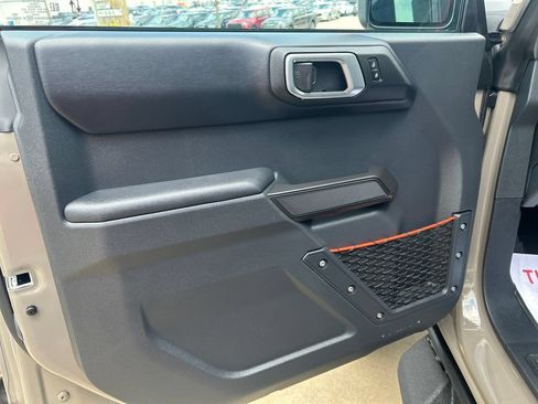 New 2026 Ford Bronco Raptor w/ Interior Carbon Fiber Pack AWD/4WD image 8