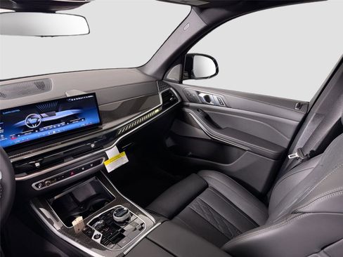 New 2026 BMW X5 M60i AWD/4WD image 23