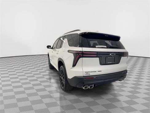 New 2026 Chevrolet Traverse LT w/ Midnight/Sport Edition image 9
