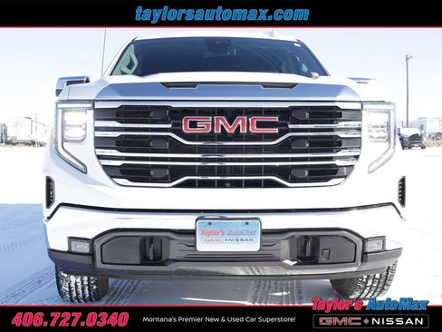 Used 2022 GMC Sierra 1500 SLT w/ SLT Convenience Package image 45