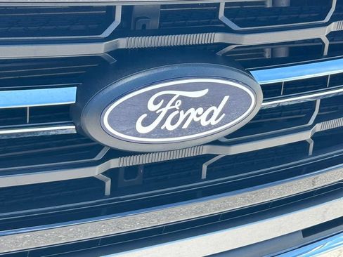 Certified 2025 Ford F150 XLT w/ Equipment Group 301A Standard RWD image 19