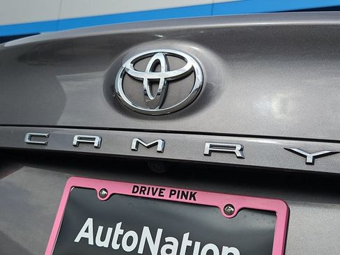 Used 2020 Toyota Camry LE FWD image 30