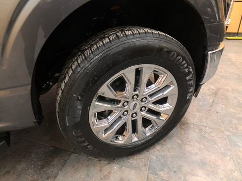 New 2026 Ford F150 Lariat w/ Equipment Group 501A Mid image 9