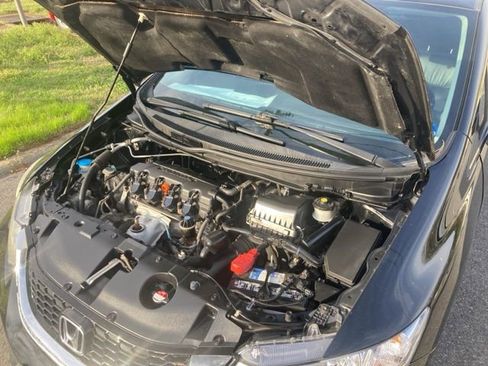 Used 2015 Honda Civic EX-L image 11