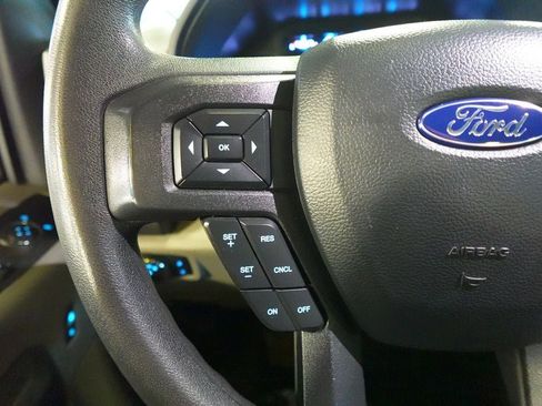 Used 2022 Ford F350 4x4 Regular Cab Super Duty image 12