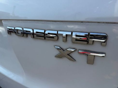 Used 2009 Subaru Forester 2.5XT Limited image 6