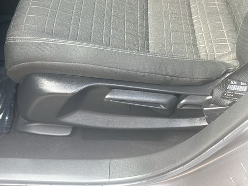 Used 2024 Honda HR-V LX image 17