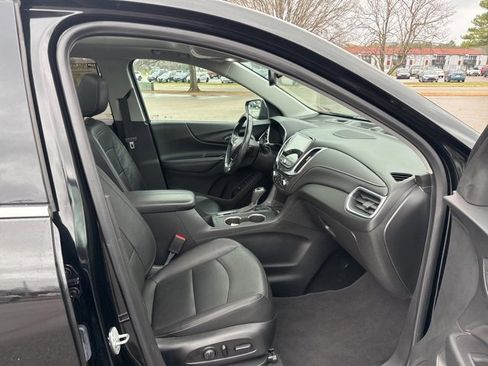 Used 2020 Chevrolet Equinox Premier image 11