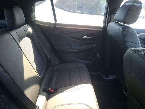 Used 2026 Buick Envista Preferred w/ Convenience I Package FWD image 11