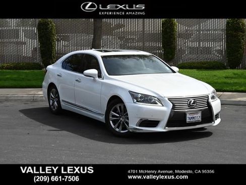 Used 2015 Lexus LS 460 w/ Comfort Package RWD image 1
