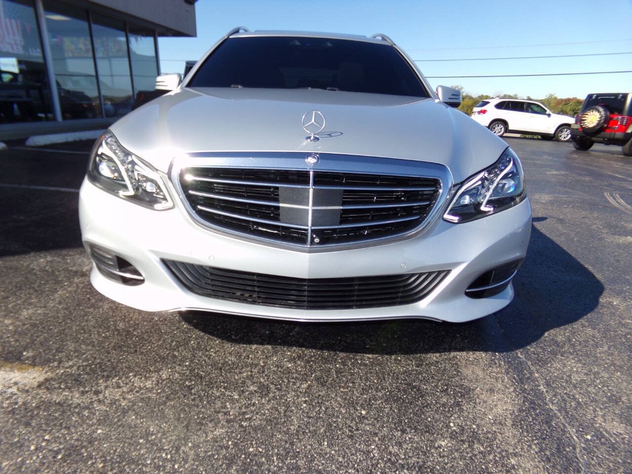 Used 2016 Mercedes-Benz E 350 4MATIC Wagon image 54