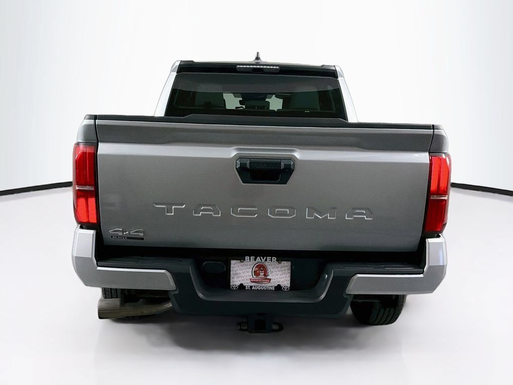 Used 2024 Toyota Tacoma SR5 AWD/4WD image 8