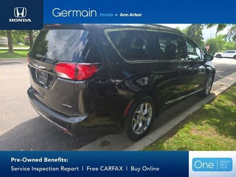 Used 2019 Chrysler Pacifica Limited FWD image 7