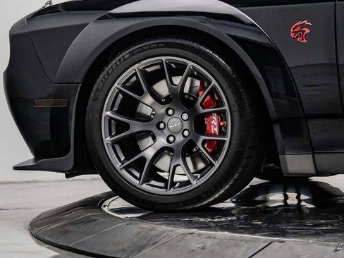 Used 2022 Dodge Challenger SRT Hellcat RWD image 99