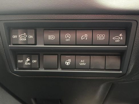 New 2026 Toyota Tundra Platinum AWD/4WD image 17