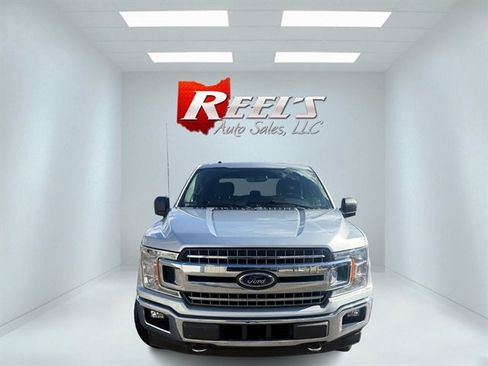 Used 2018 Ford F150 XLT w/ Equipment Group 302A Luxury image 2