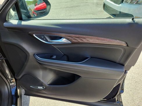 Certified 2023 Buick Envision Avenir image 48