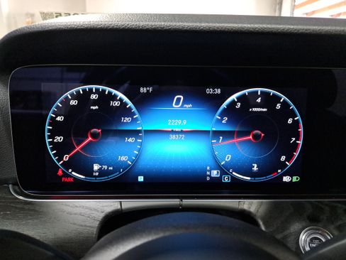 Used 2021 Mercedes-Benz E 350 4MATIC Sedan image 20