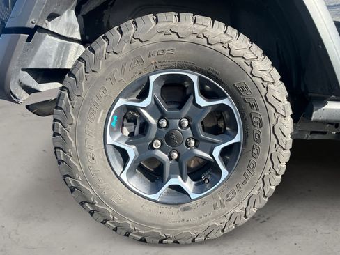 Used 2023 Jeep Wrangler Unlimited Rubicon 4xe w/ Cold Weather Group image 9