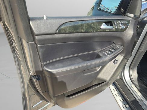 Used 2019 Mercedes-Benz GLS 450 4MATIC image 19