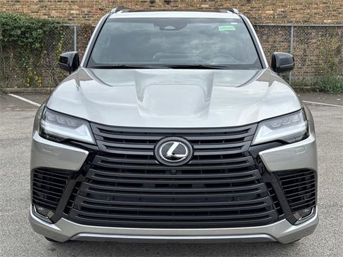 New 2025 Lexus LX 600 4WD w/ Luxury Package image 2