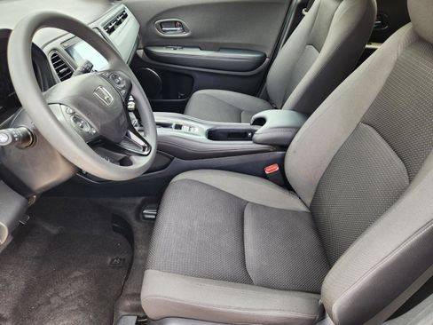 Used 2022 Honda HR-V EX image 13