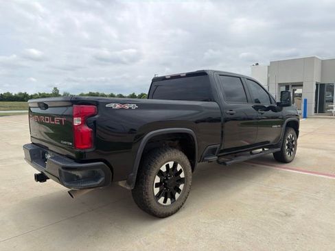 Used 2020 Chevrolet Silverado 2500 Custom w/ Custom Value Package AWD/4WD image 8