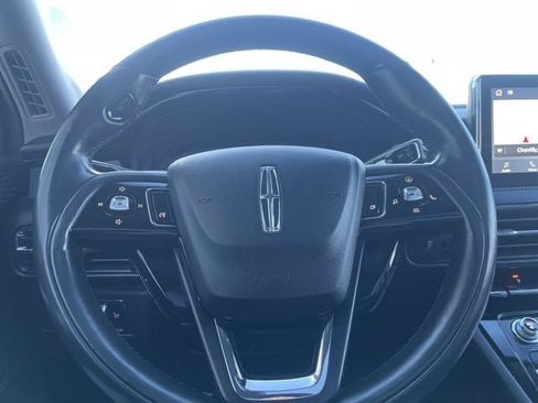 Used 2022 Lincoln Corsair Standard w/ Premium Package image 28