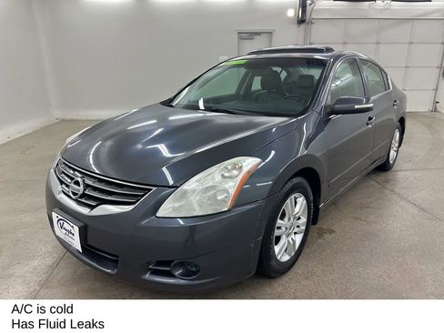 Used 2012 Nissan Altima 2.5 SL w/ 2.5SL Pkg image 6