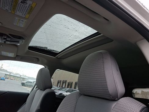 Certified 2025 Subaru Outback Premium image 14