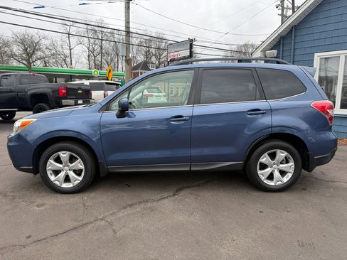 Used 2014 Subaru Forester 2.5i Limited image 3