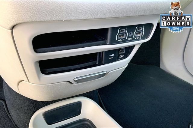 Used 2022 Chrysler Pacifica Touring-L FWD image 33