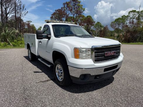 Used 2012 GMC Sierra 2500 W/T AWD/4WD image 15