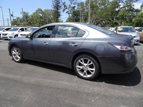 Used 2014 Nissan Maxima 3.5 SV w/ Technology Package image 15