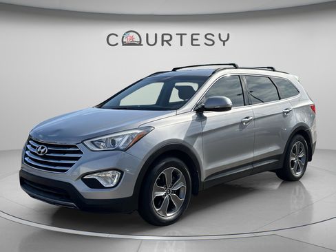 Used 2014 Hyundai Santa Fe Limited image 1