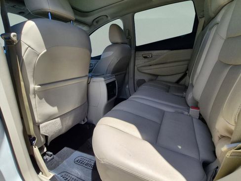Used 2019 Nissan Murano SL w/ SL Technology Package FWD image 15