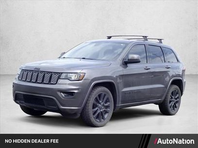 Used 2017 Jeep Grand Cherokee Altitude