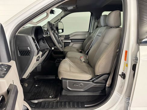Used 2019 Ford F250 XLT w/ XLT Value Package image 13