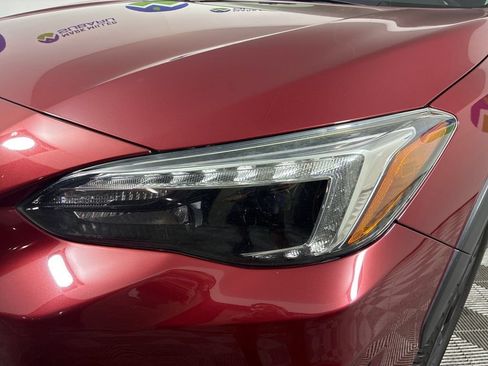 Used 2019 Subaru Crosstrek 2.0i Limited w/ Moonroof Package w/Navigation AWD/4WD image 4