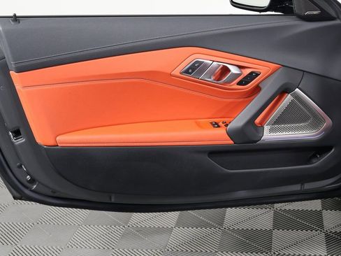 Used 2022 BMW Z4 M40i w/ Premium Package RWD image 12