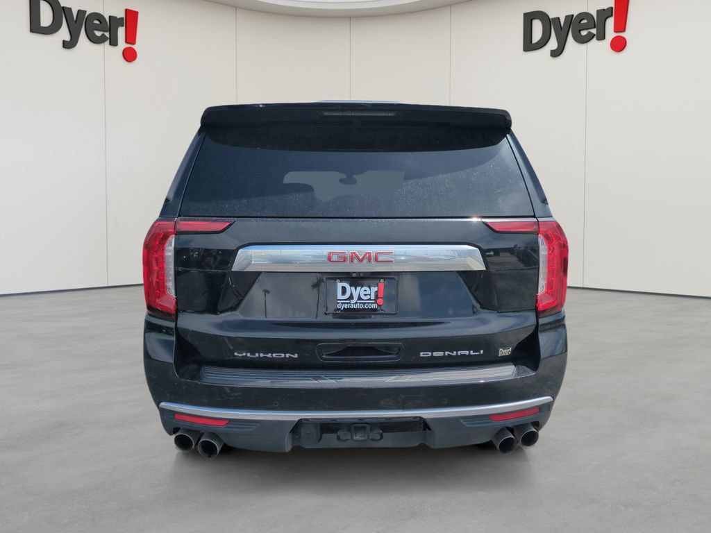 Used 2022 GMC Yukon Denali w/ Denali Premium Package AWD/4WD image 4