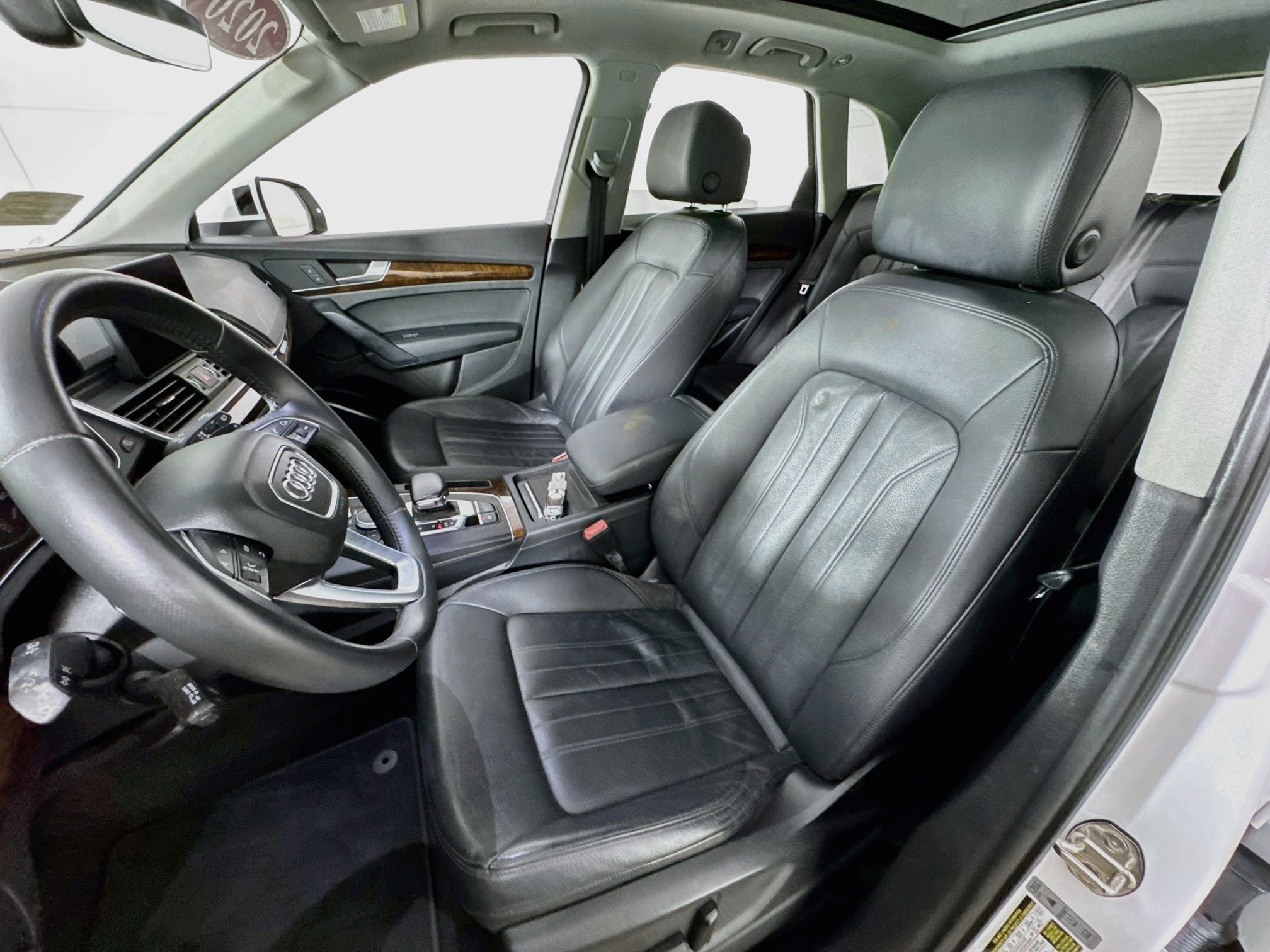 Used 2020 Audi Q5 2.0T Premium w/ Convenience Package AWD/4WD image 14