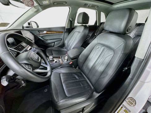 Used 2020 Audi Q5 2.0T Premium w/ Convenience Package AWD/4WD image 14