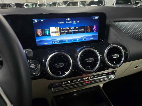 Certified 2026 Mercedes-Benz GLA 250 4MATIC image 26