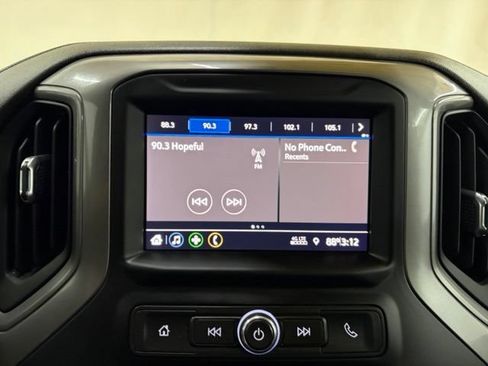 Used 2022 Chevrolet Silverado 2500 Custom w/ Custom Value Package AWD/4WD image 37