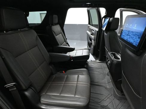 Used 2025 Chevrolet Tahoe High Country image 58