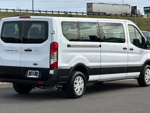 Used 2021 Ford Transit 350 XLT image 3