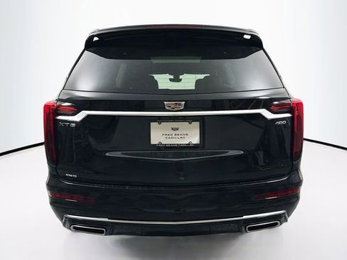 Used 2025 Cadillac XT6 Premium Luxury w/ Technology Package image 5